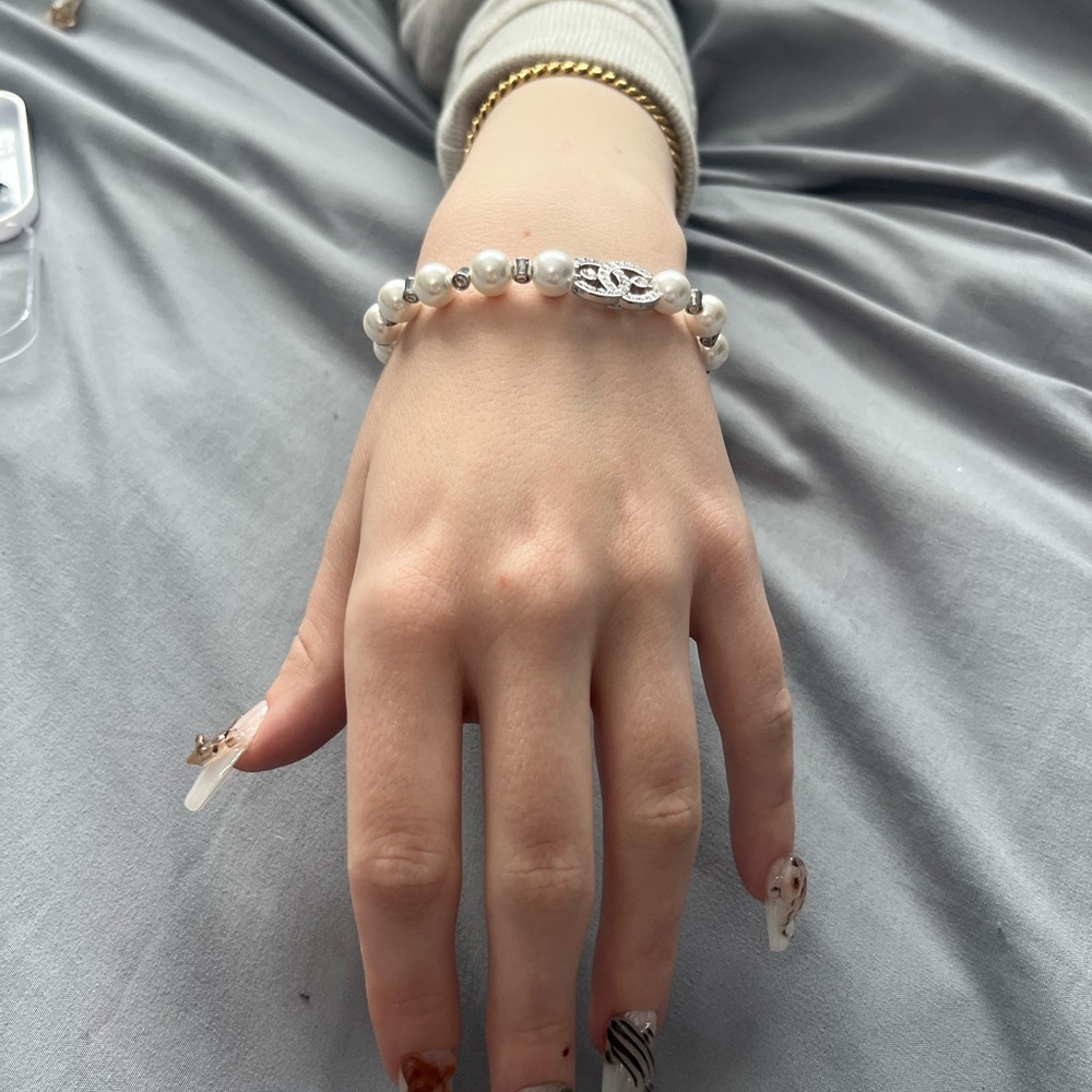 Chanel CC Crystal Pearl Bracelet Stainless Steel Faux Pearl Adjustable 6.5-9” - Picture 4 of 16